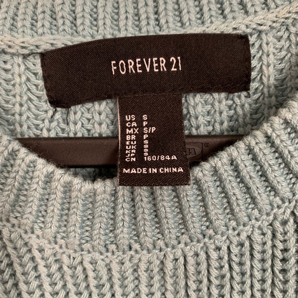 Forever 21 cropped knit tank top (OG $ ~ 25) size small - Picture 3 of 4